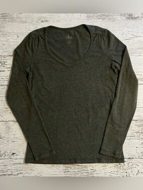 JACOB Charcoal Gray V-Neck Long Sleeve Tee Women’s Medium Minimalist Basic